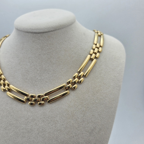 Monet Gold-Tone Ladder Link Choker Necklace 16" - 80s Vintage - Picture 2 of 12